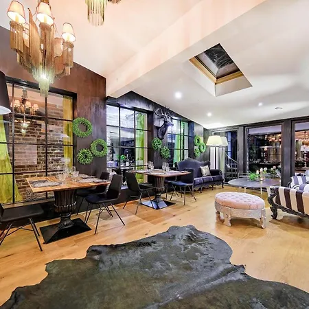 Oda ve Kahvaltı Boreczna