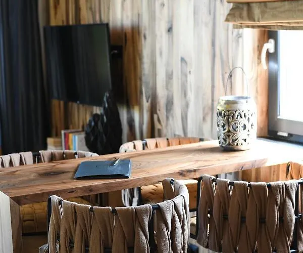 Boreczna Bed & Breakfast 3*